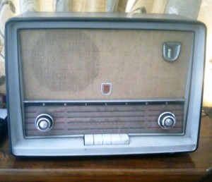 1321011903_279100985_1-Valve-Radio-from-Philips-Holland-Salt-Lake-City